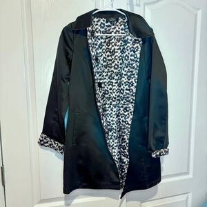 Dennis Basso EUC Reversible Black Trench Coat with Leopard Print Lining, Buttons